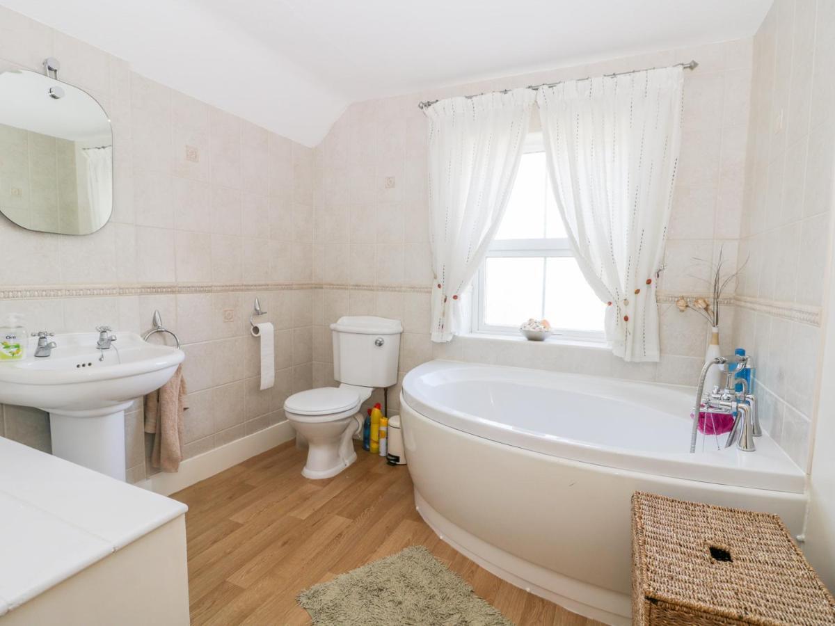 Dove Cottage Whitby Dış mekan fotoğraf